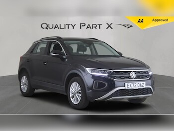 Used Volkswagen T-Roc 2022 for sale - 77305830: Photo