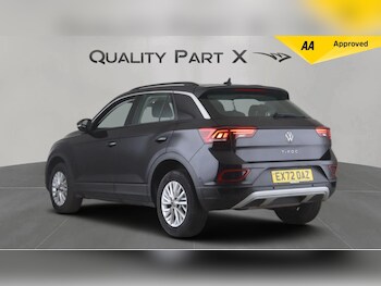 Used Volkswagen T-Roc 2022 for sale - 77305830: Photo