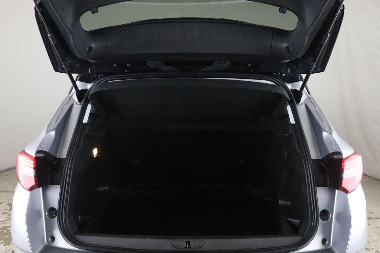 Used Vauxhall Grandland 2022 for sale - 76550303: Photo 13