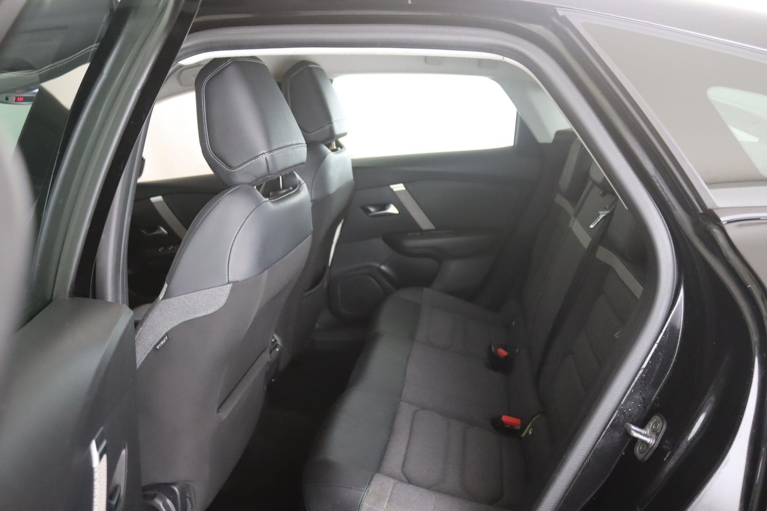 Used Citroen C4 2022 for sale - 77345505: Photo 9