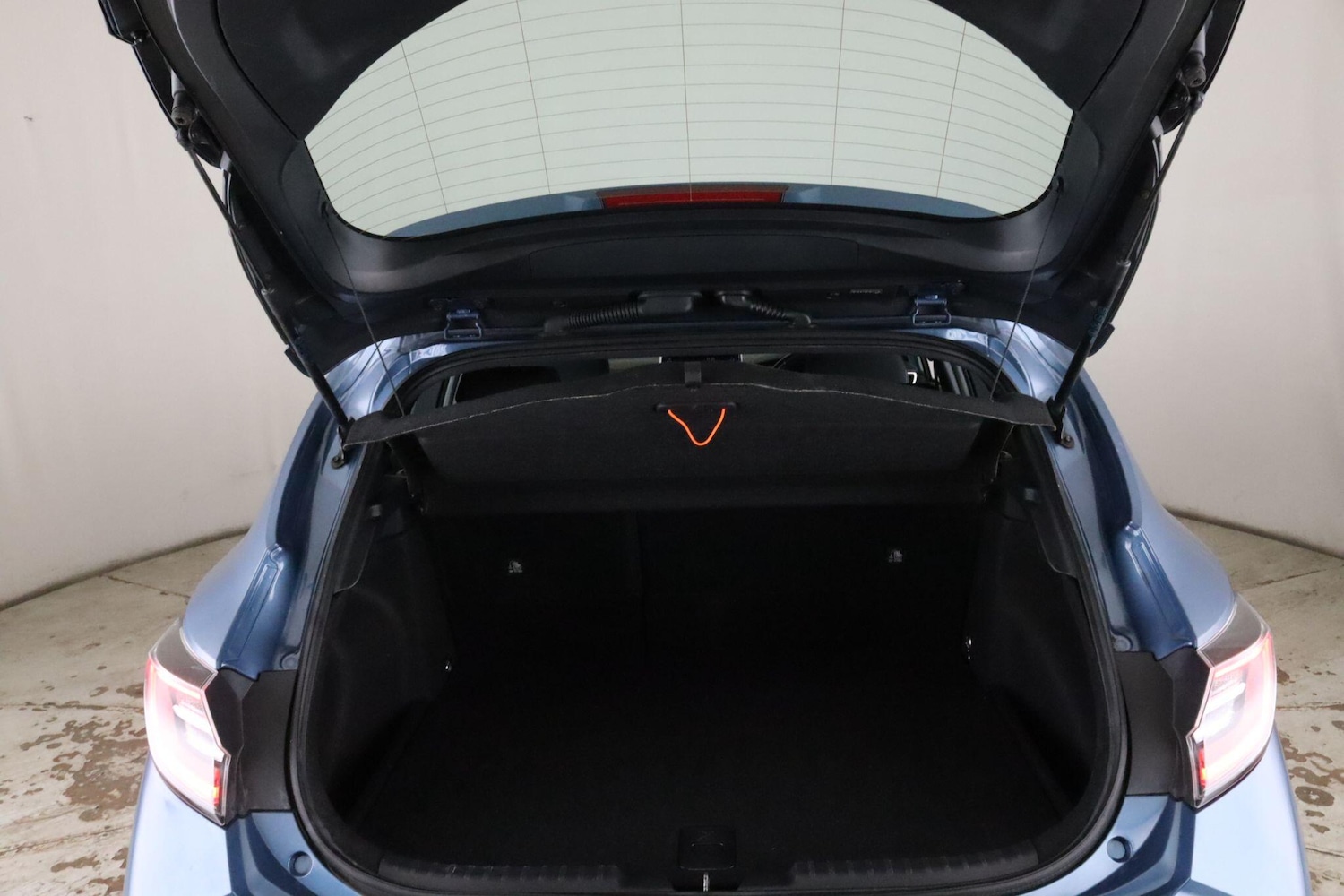 Used Toyota Corolla 2021 for sale - 75965260: Photo 12