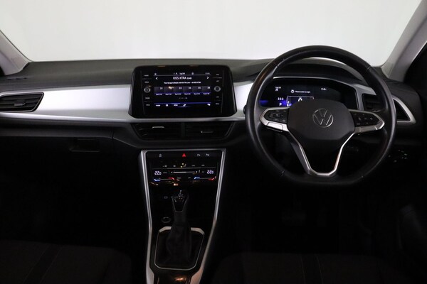 Used Volkswagen T-Roc 2022 for sale - 76041814: Photo 15