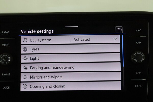 Used Volkswagen T-Roc 2022 for sale - 76041814: Photo 28