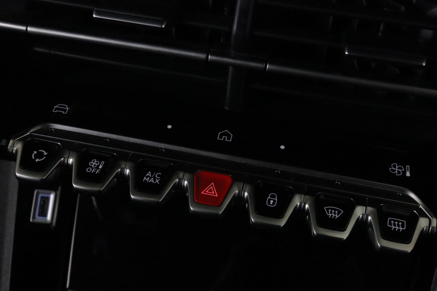 Used Peugeot 2008 2023 for sale - 76898911: Photo 22