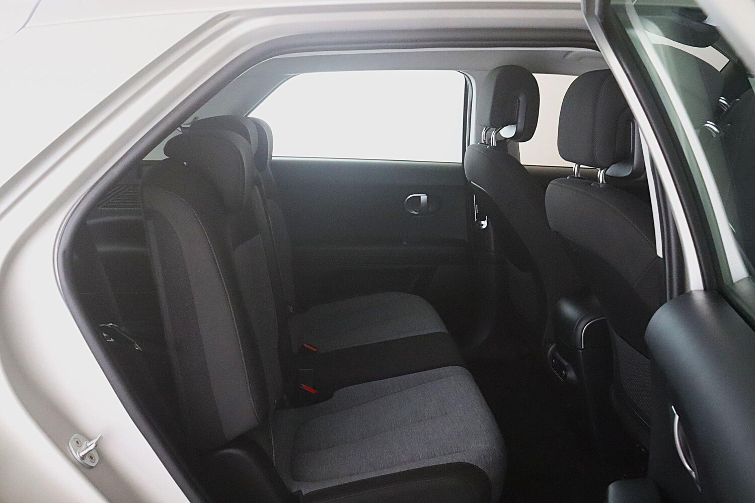 Used Hyundai IONIQ 5 2022 for sale - 76965108: Photo 16