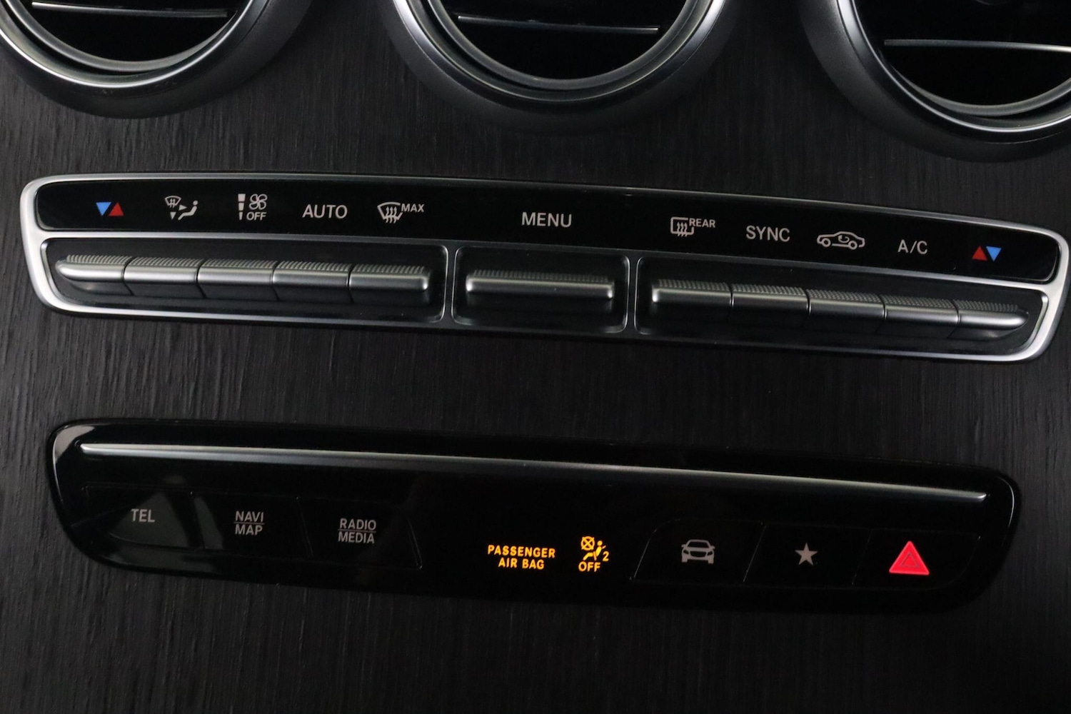 Used Mercedes-Benz GLC 2020 for sale - 76976320: Photo 26