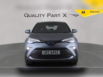 Used Toyota C-HR 2023 for sale - 79520353: Photo