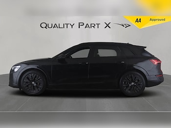 Used Audi Q8 e-tron 2023 for sale - 77549604: Photo