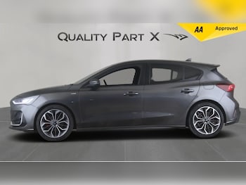 Used Ford Focus 2022 for sale - 79012842: Photo