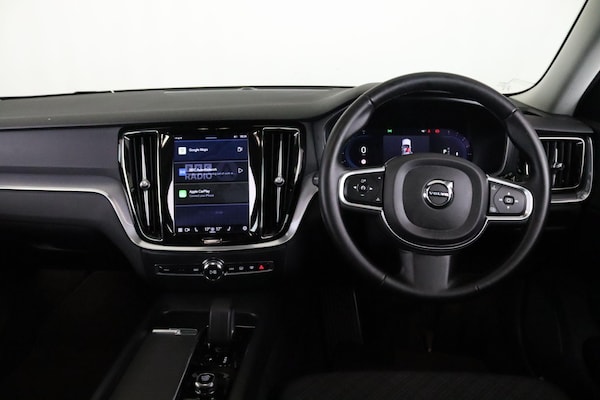Used Volvo V60 2023 for sale - 74668539: Photo 15