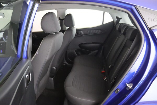 Used Hyundai i10 2022 for sale - 75577776: Photo 11