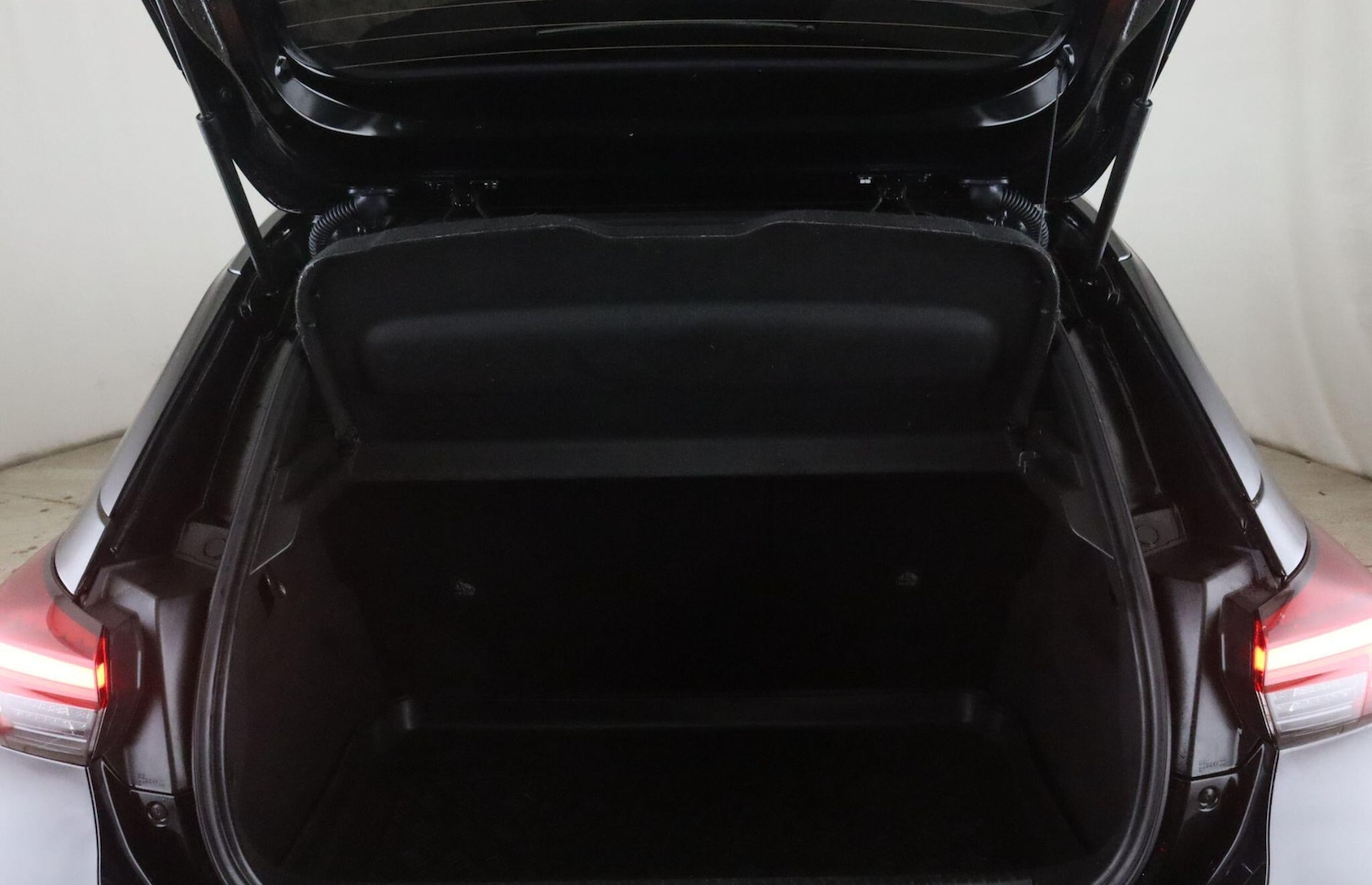 Used Vauxhall Corsa 2023 for sale - 76866006: Photo 10