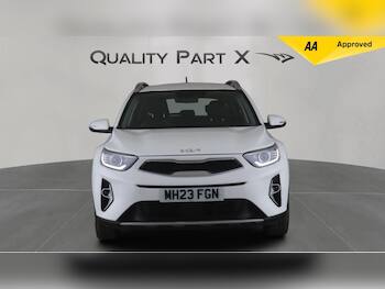 Used Kia Stonic 2023 for sale - 79552867: Photo