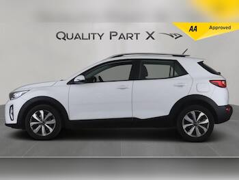 Used Kia Stonic 2023 for sale - 79552867: Photo