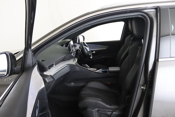 Used Peugeot 3008 2021 for sale - 76072732: Photo 9