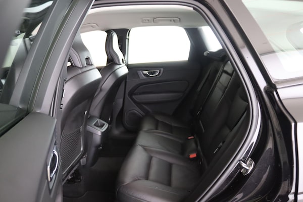 Used Volvo XC60 2020 for sale - 76136699: Photo 11