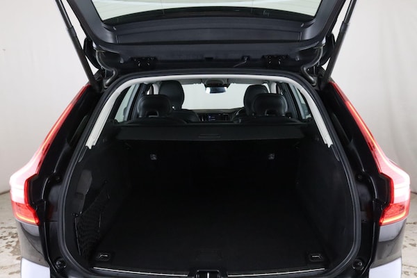 Used Volvo XC60 2020 for sale - 76136699: Photo 12