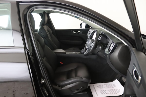 Used Volvo XC60 2020 for sale - 76136699: Photo 16