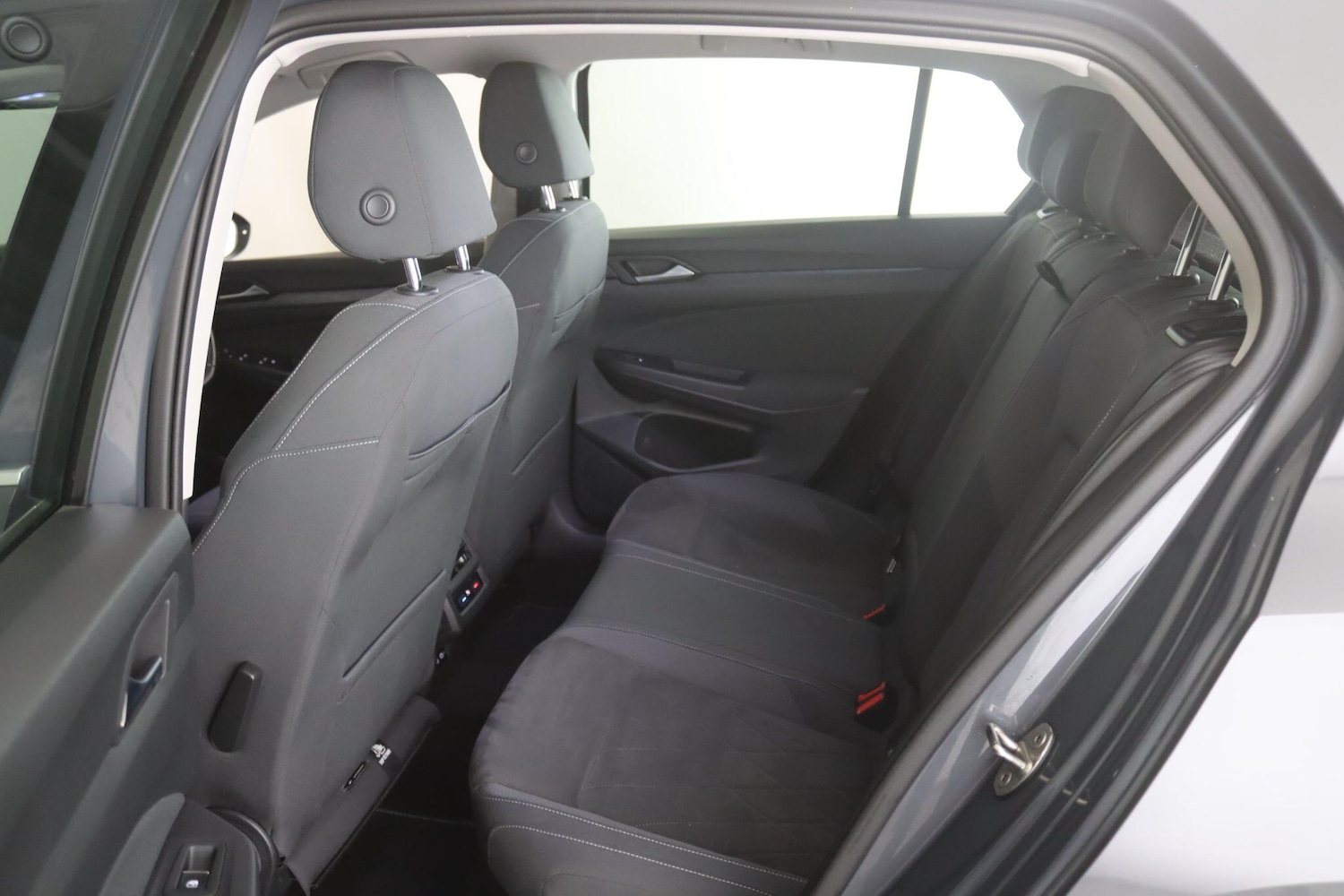 Used Volkswagen Golf 2021 for sale - 77331202: Photo 12