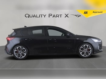 Used Ford Focus 2022 for sale - 76990801: Photo