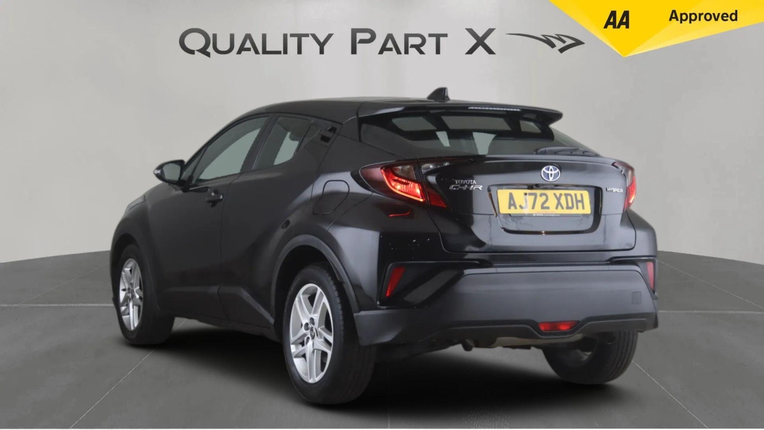 Used Toyota C-HR 2023 for sale - 77612183: Photo 5