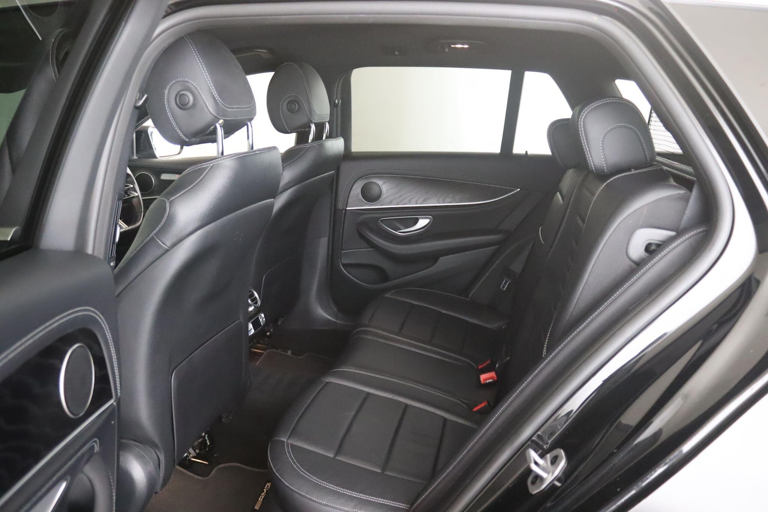 Used Mercedes-Benz E Class 2020 for sale - 77108961: Photo 11