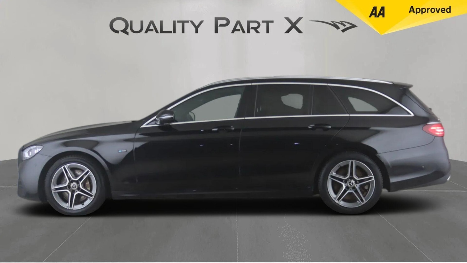 Used Mercedes-Benz E Class 2020 for sale - 77108961: Photo 4