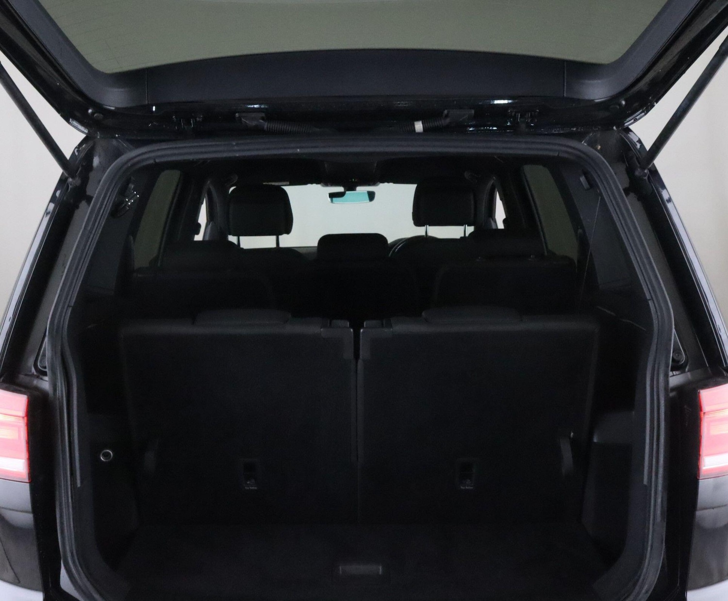 Used Volkswagen Touran 2020 for sale - 76550962: Photo 13