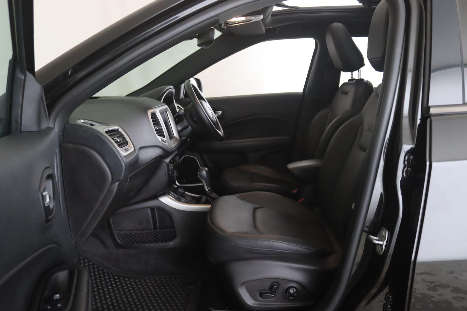 Used Jeep Compass 2021 for sale - 77738374: Photo 11