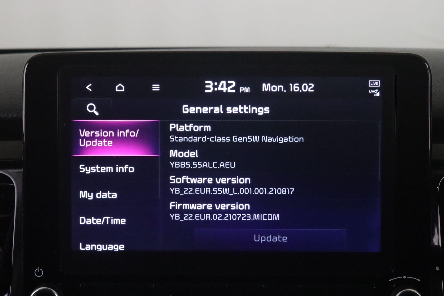 Used Kia Stonic 2022 for sale - 77497307: Photo 30