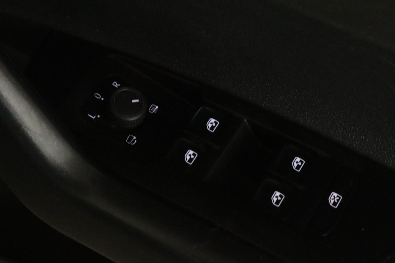 Used Volkswagen Polo 2024 for sale - 77306269: Photo 14