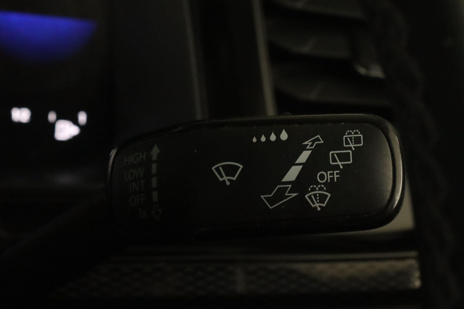 Used Volkswagen Polo 2024 for sale - 77306269: Photo 17