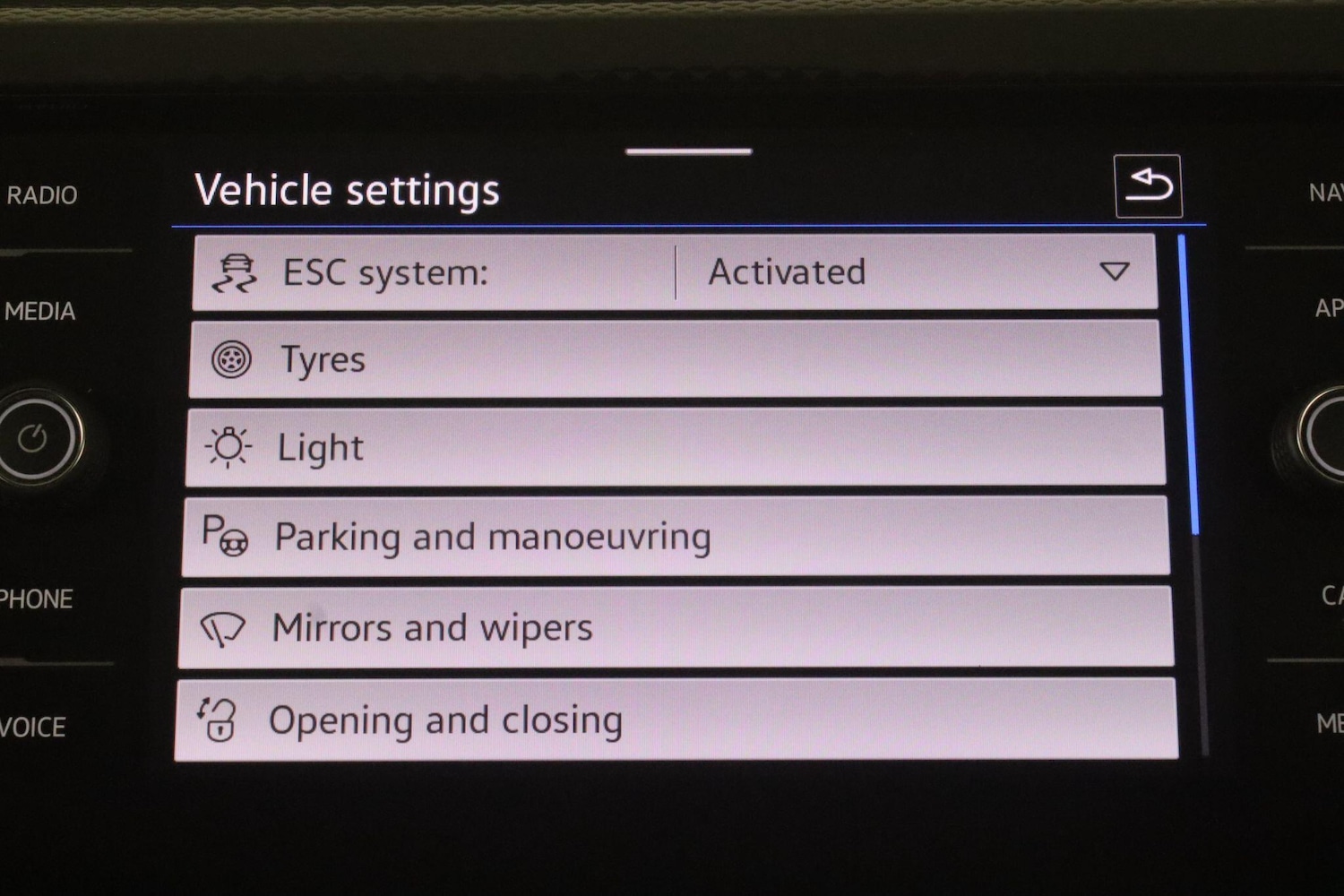 Used Volkswagen Polo 2024 for sale - 77306269: Photo 27