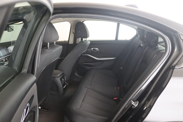 Used BMW 3 Series 2020 for sale - 76227241: Photo 10