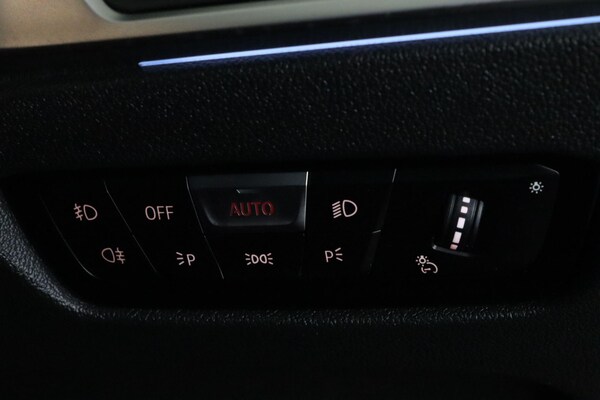 Used BMW 3 Series 2020 for sale - 76227241: Photo 16