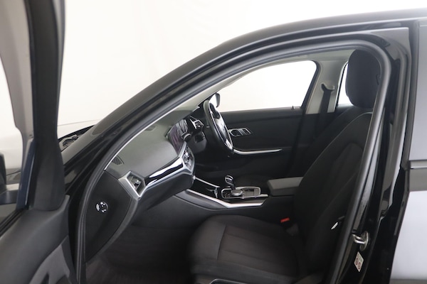 Used BMW 3 Series 2020 for sale - 76227241: Photo 9