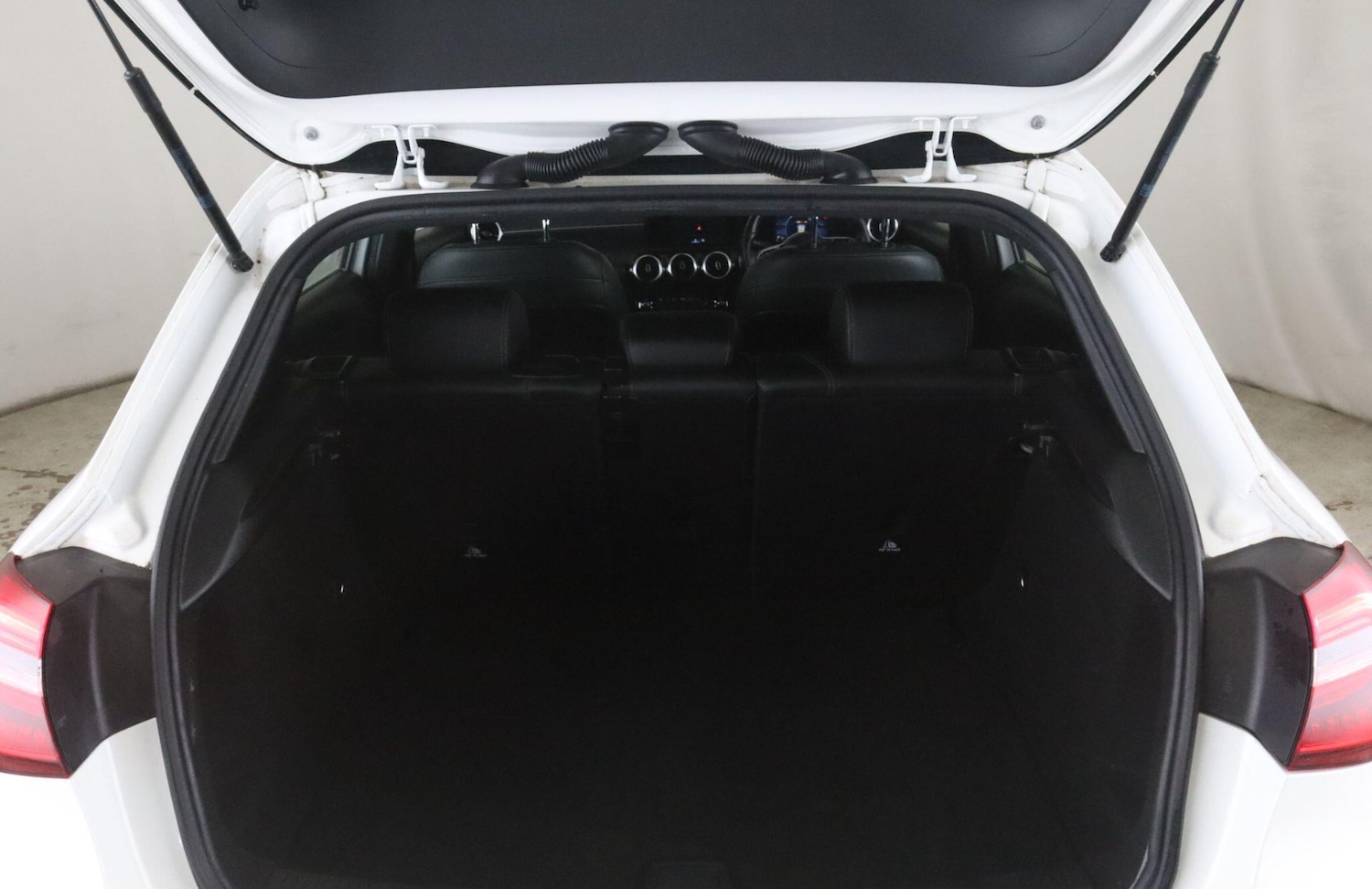 Used Mercedes-Benz A-Class for sale - 77925018: Photo 12