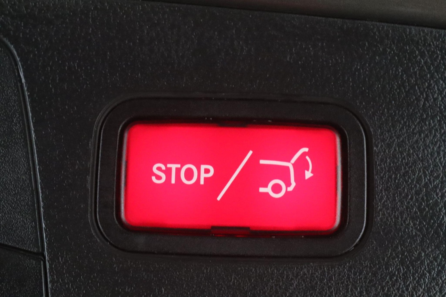 Used Mercedes-Benz GLA 2020 for sale - 76898776: Photo 15