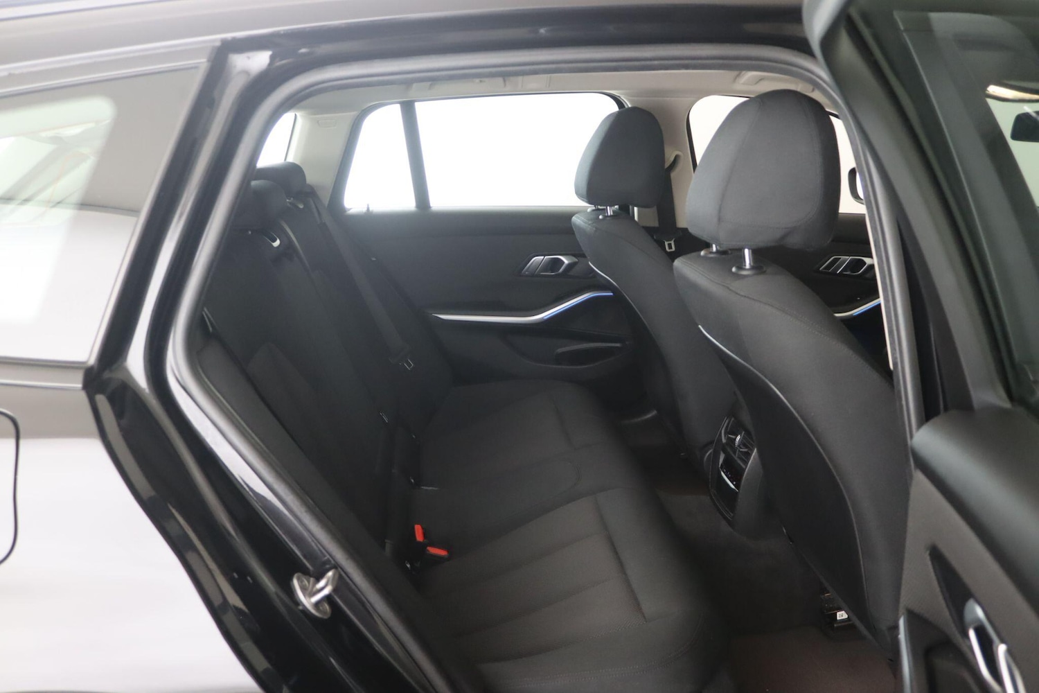 Used BMW 3 Series 2022 for sale - 76832116: Photo 16