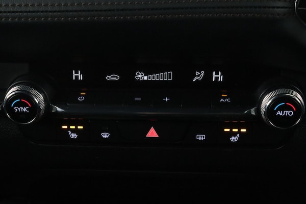 Used Mazda Mazda3 2022 for sale - 76270237: Photo 24