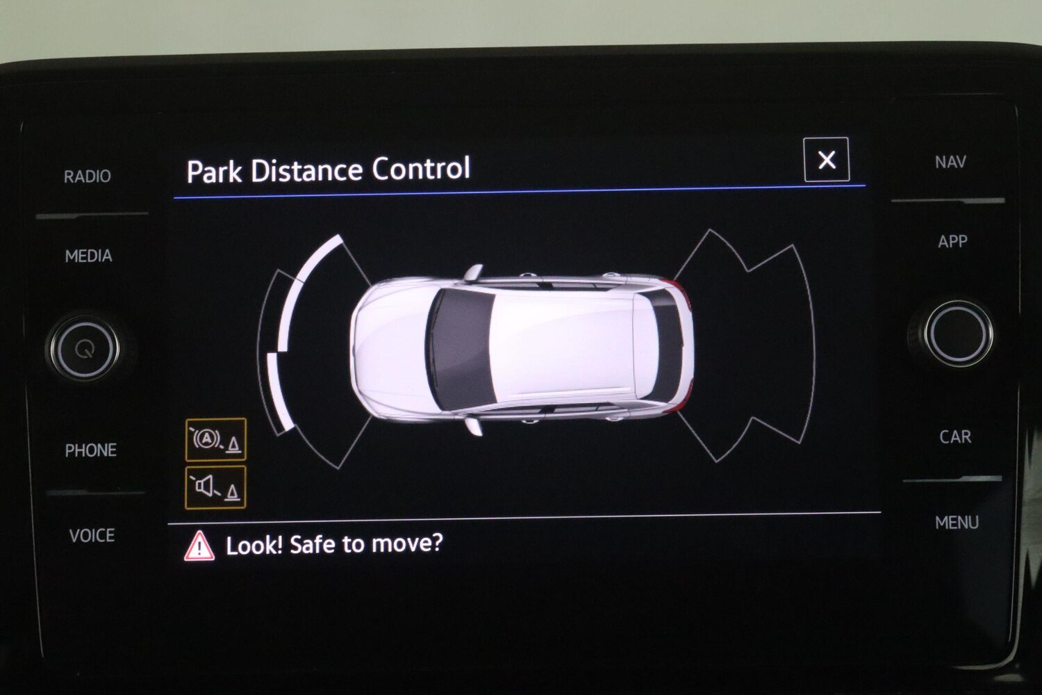 Used Volkswagen T-Roc 2022 for sale - 77440579: Photo 32