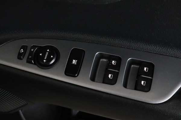 Used Kia Stonic 2022 for sale - 76083983: Photo 17