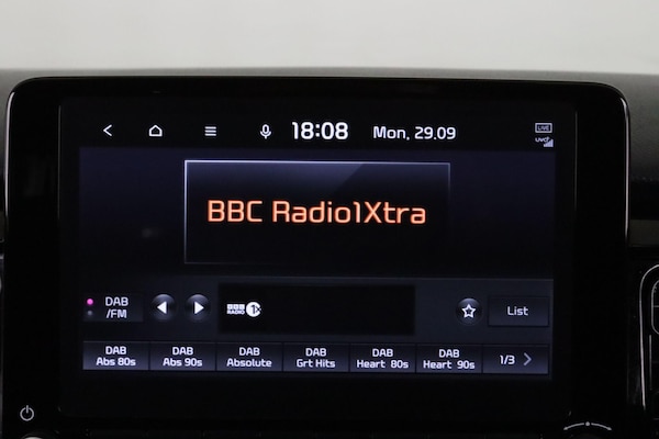 Used Kia Stonic 2022 for sale - 76083983: Photo 29