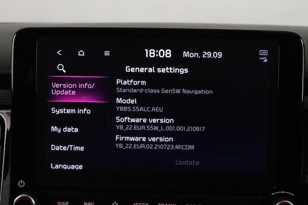 Used Kia Stonic 2022 for sale - 76083983: Photo 33