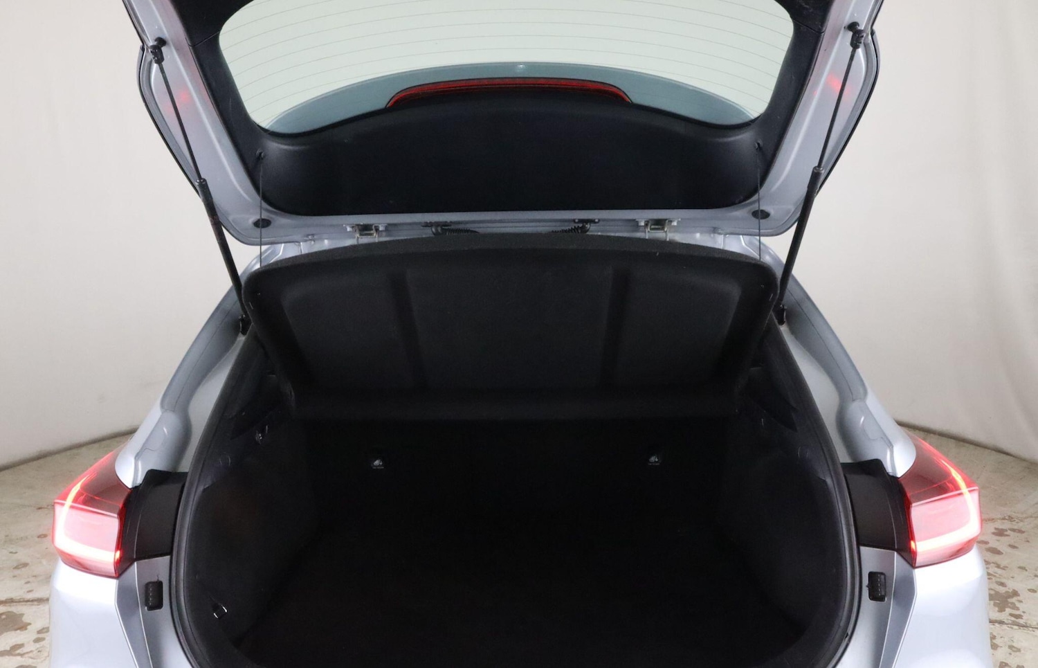 Used Kia XCeed 2020 for sale - 76802013: Photo 13