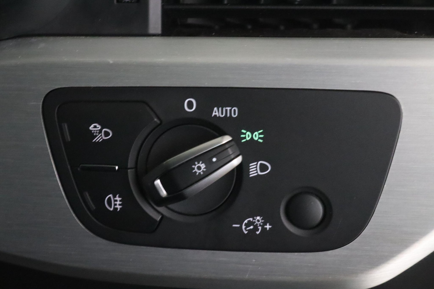 Used Audi A4 2020 for sale - 77723378: Photo 18