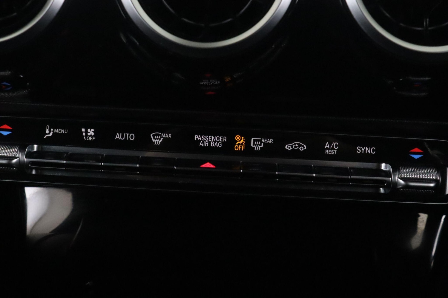 Used Mercedes-Benz A-Class 2020 for sale - 76269635: Photo 25