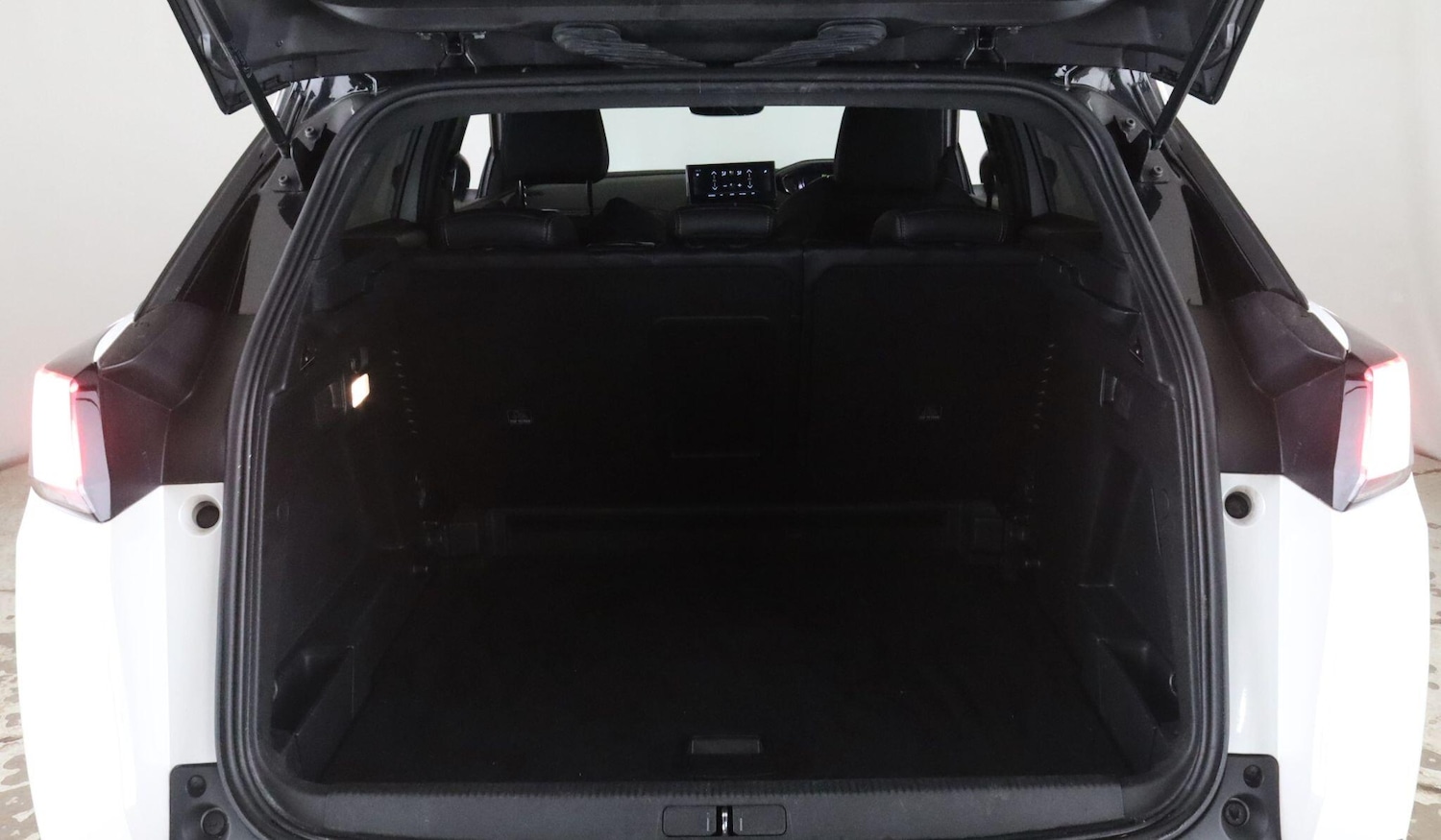 Used Peugeot 3008 2022 for sale - 77585799: Photo 11