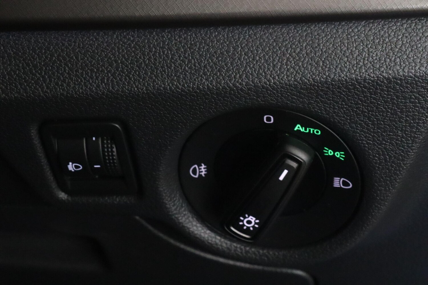 Used Skoda Kamiq for sale - 78156940: Photo 17