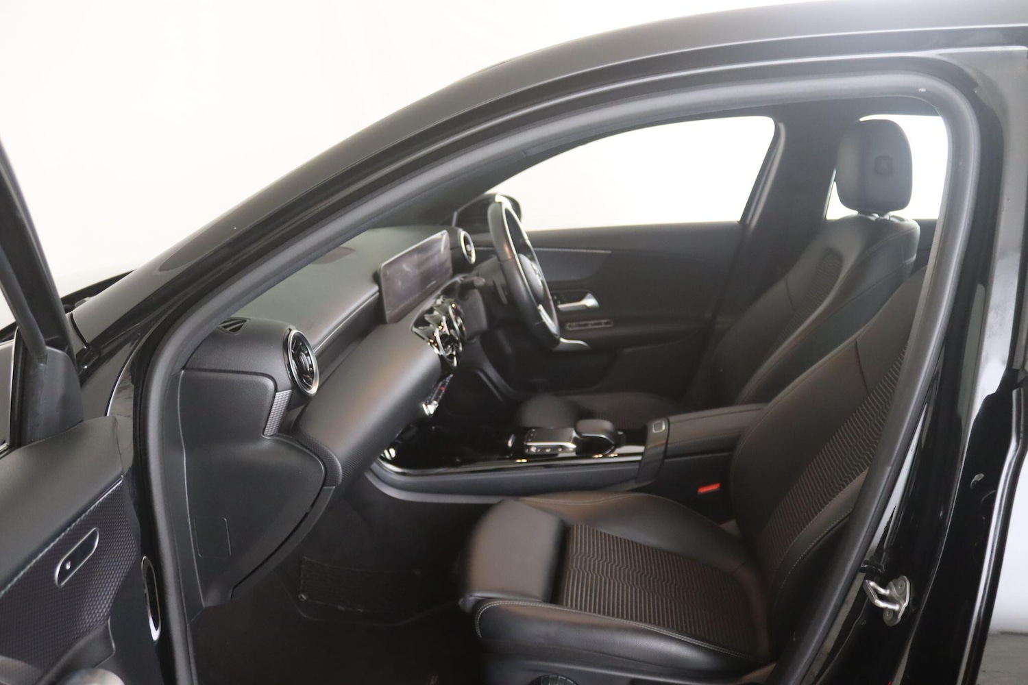 Used Mercedes-Benz A-Class 2020 for sale - 77155425: Photo 10